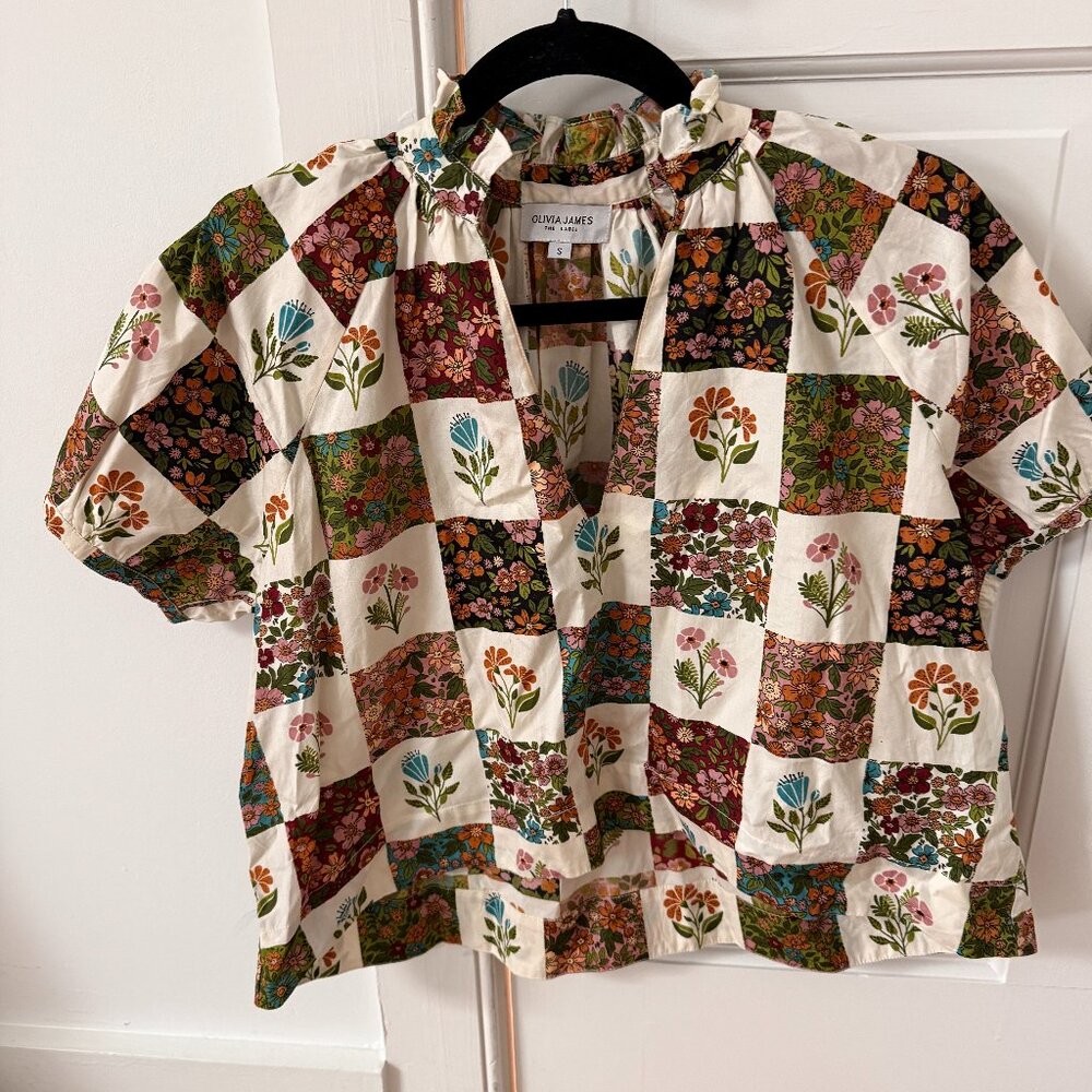 Olivia and James Shirt Size Small
